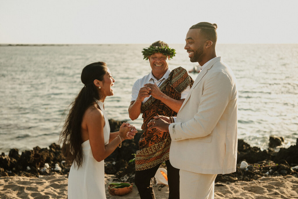 Hawaii beach elopement wedding ceremony