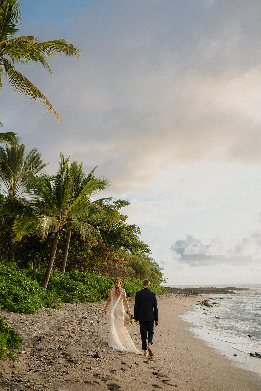 Hawaii Beach Elopements Ideas